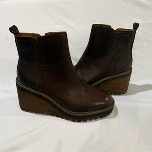 Zodiac Julie Brown Leather Wedge Ankle Boots